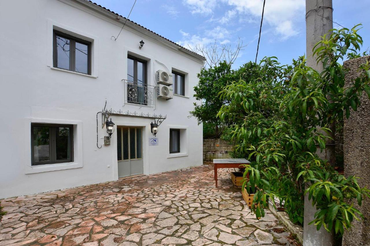 Villa Balukas House Dragotiná Esterno foto
