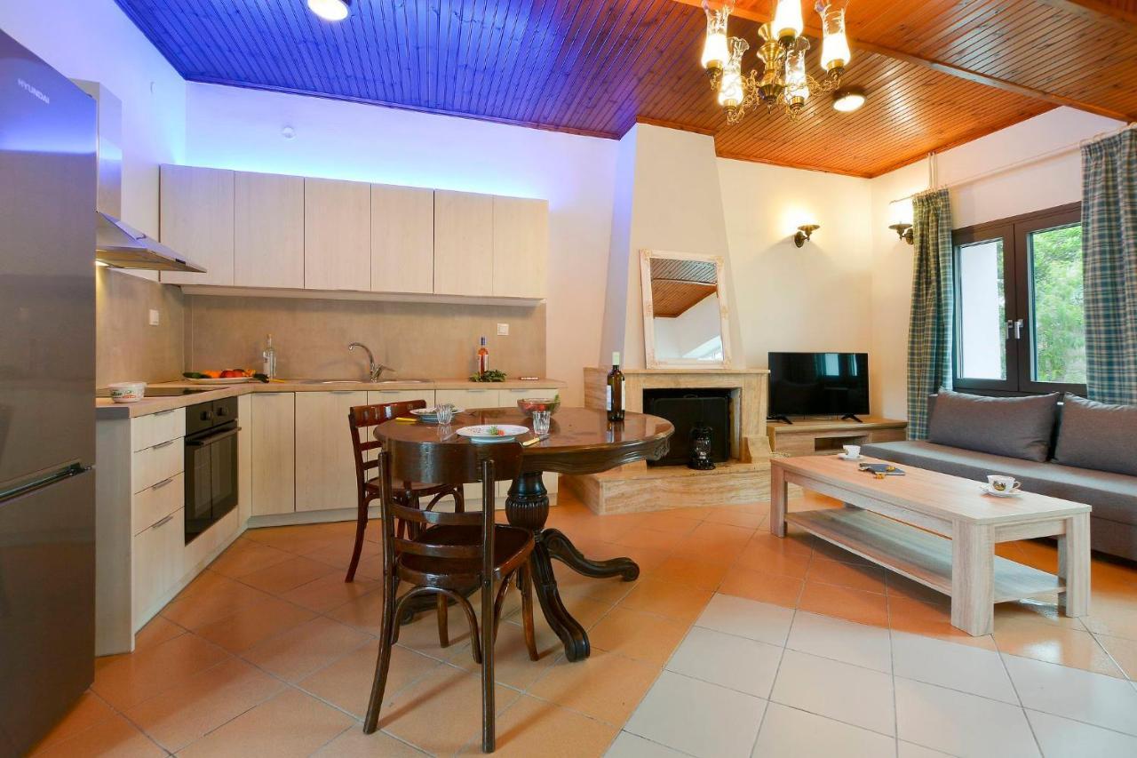 Villa Balukas House Dragotiná Esterno foto